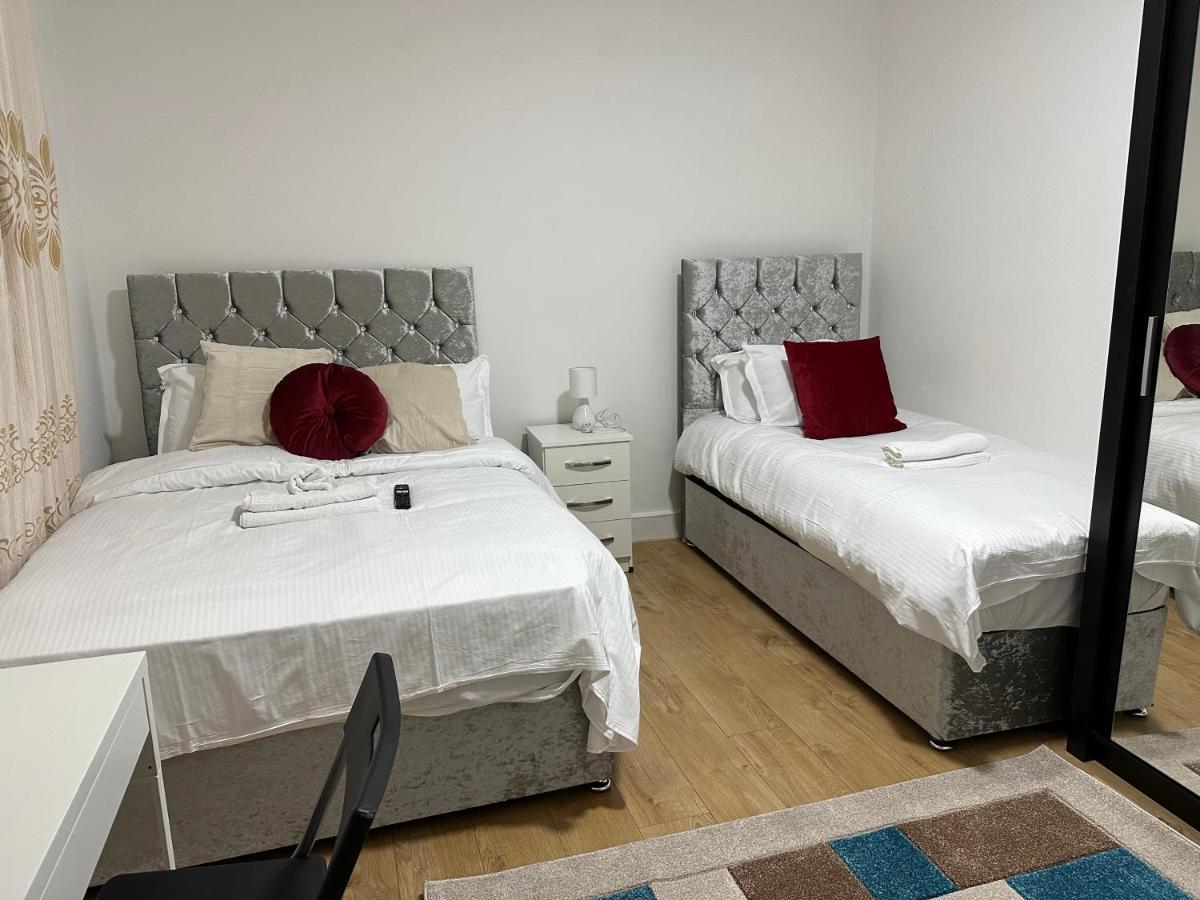 City Lodge Shadwell London Ngoại thất bức ảnh