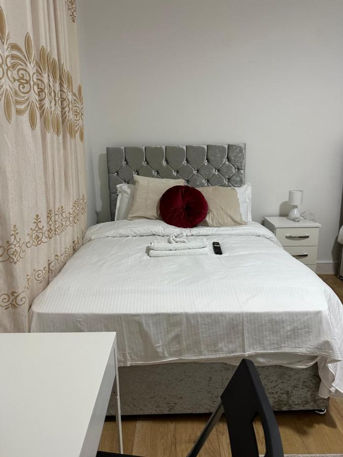 City Lodge Shadwell London Ngoại thất bức ảnh