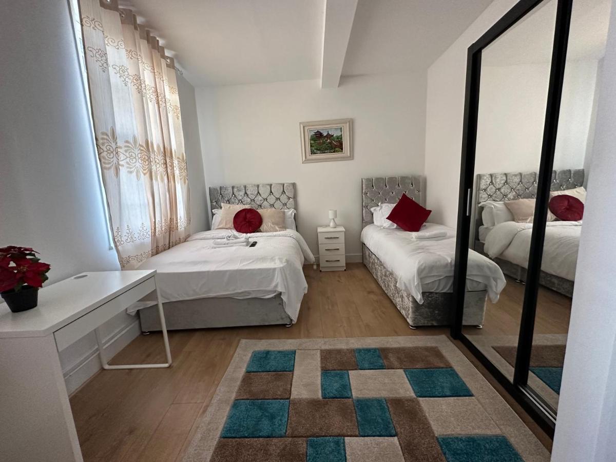 City Lodge Shadwell London Ngoại thất bức ảnh