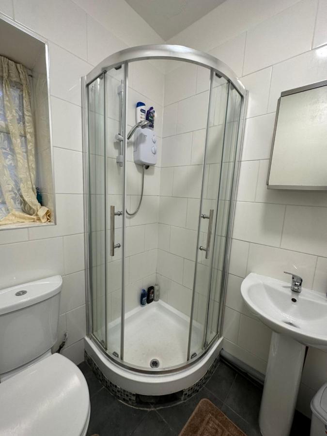 City Lodge Shadwell London Ngoại thất bức ảnh