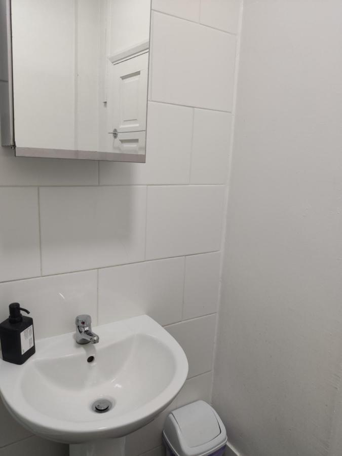 City Lodge Shadwell London Ngoại thất bức ảnh